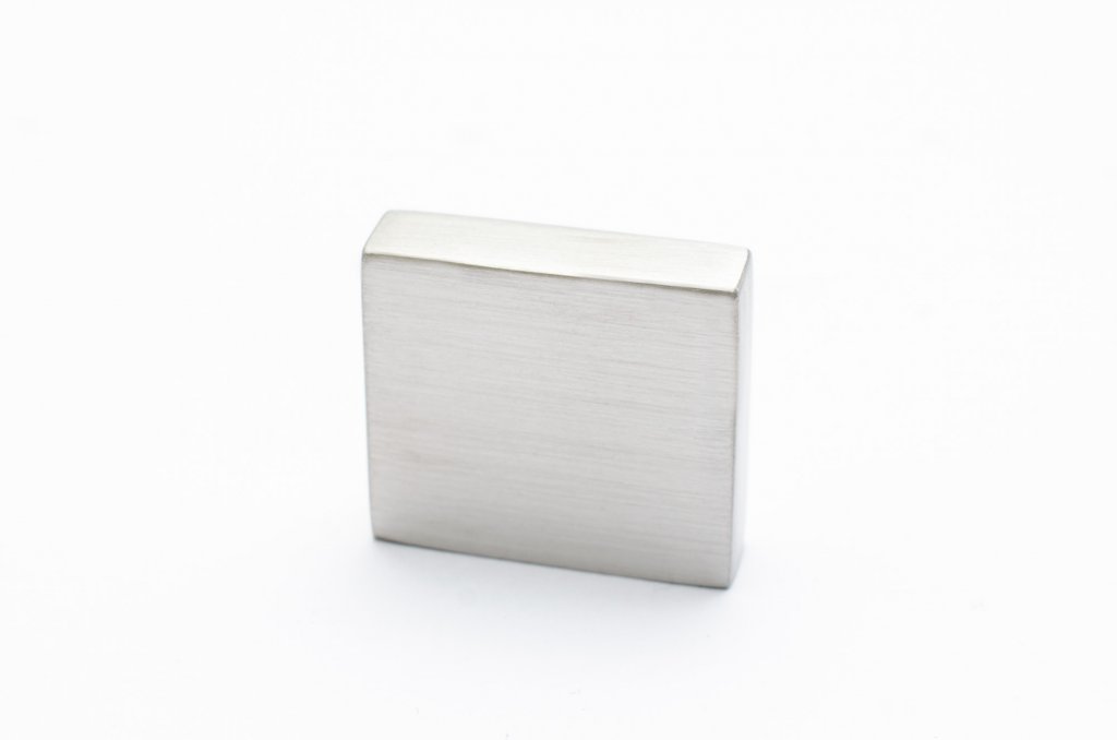 Straight Edge "Kurt 01" Scandinavian Modern Drawer Pulls - Brass Cabinet Hardware