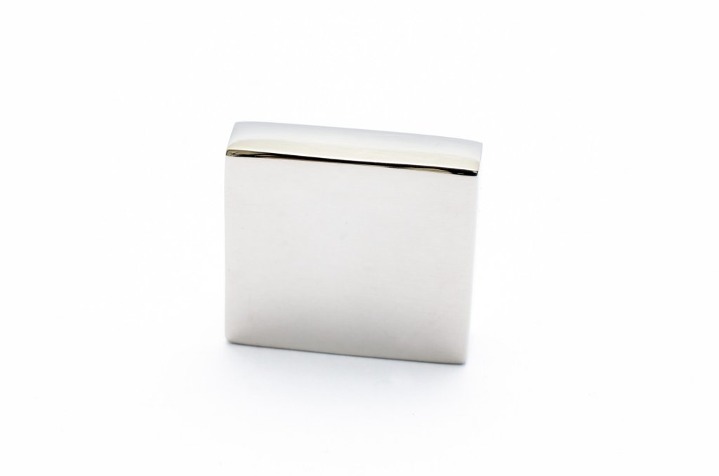 Straight Edge "Kurt 01" Scandinavian Modern Drawer Pulls - Brass Cabinet Hardware